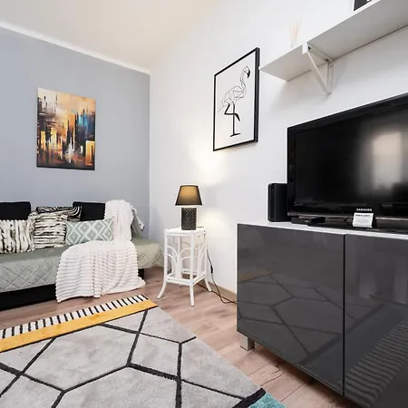 Downtown - 38m2, Location * 罗兹