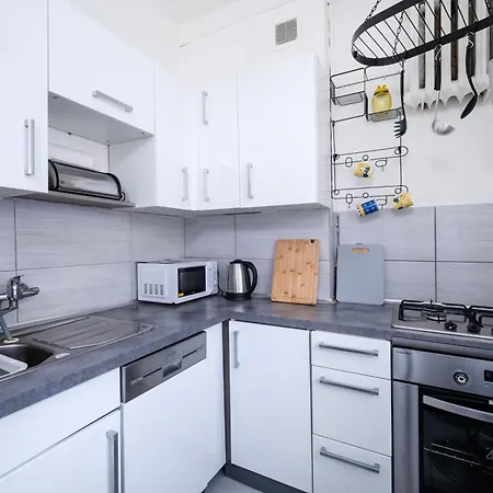 Downtown - 38m2, Location *